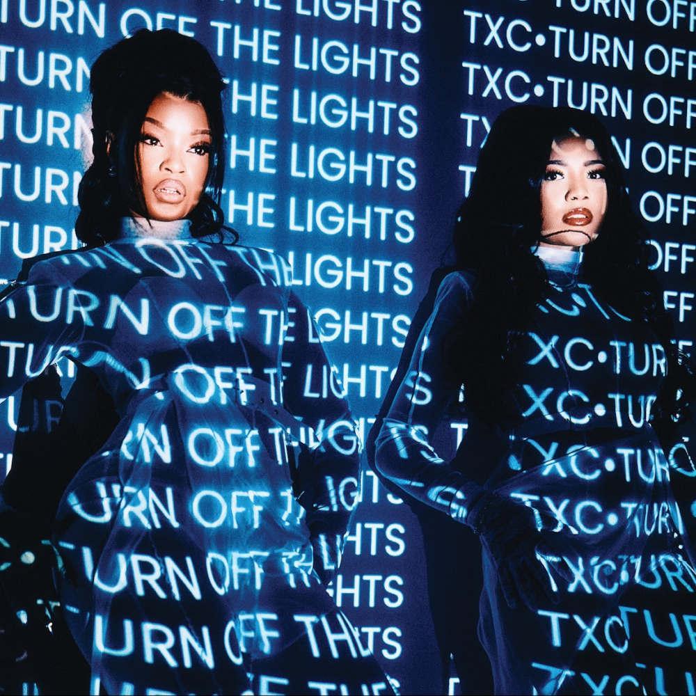 TxC & Tony Duardo - Turn Off The Lights